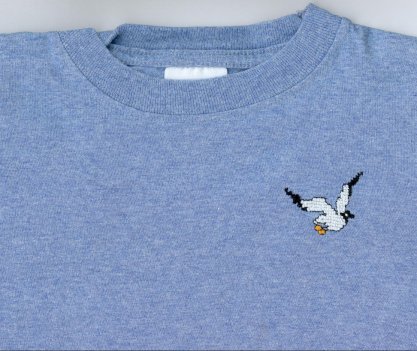 Une mouette sur un tee-shirt